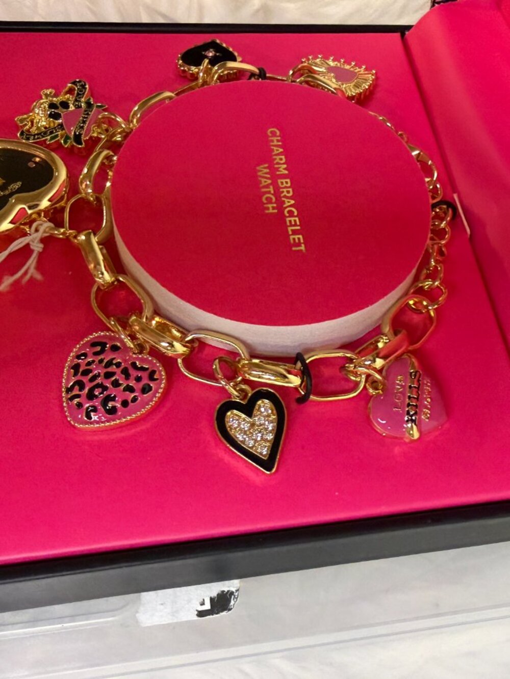 Ed Hardy Charm Bracelet Watch Gold Tone Heart Leopard Rhinestone NWT - Picture 5 of 6